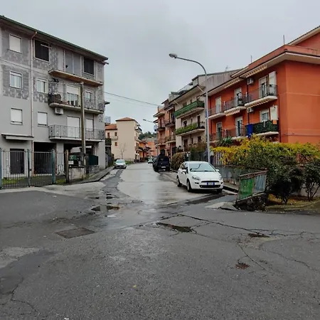 Ai Piedi Dell'etna * 布龙泰